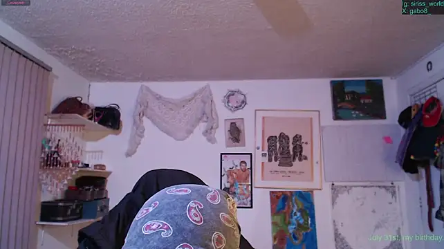 Siriss_boyrag stripchat live cam model