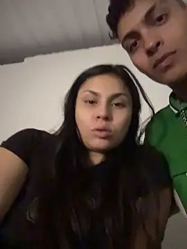 ValenSuarez25 stripchat live cam model