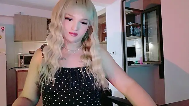 ScarletThompsonx stripchat live cam model