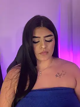 Kariina__69 stripchat live cam model