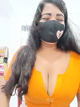 Nodi- stripchat live cam model