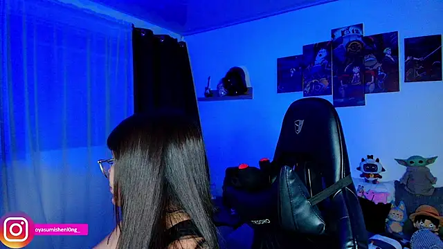 Nicorobinn stripchat live cam model