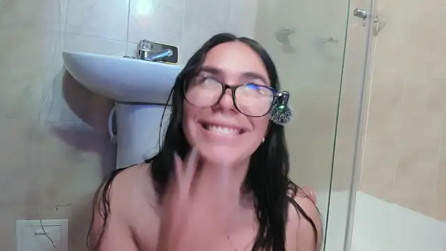 TessaCooper1 stripchat live cam model