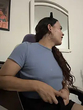 La-Gatiita-trans stripchat live cam model