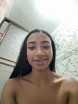 Mia-Lorette stripchat live cam model