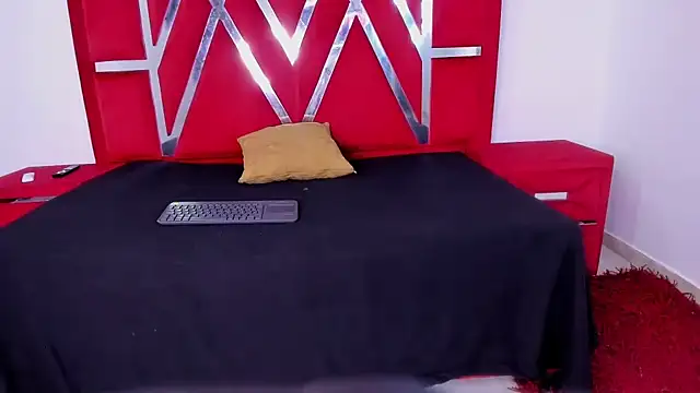 ambarglowasm stripchat live cam model