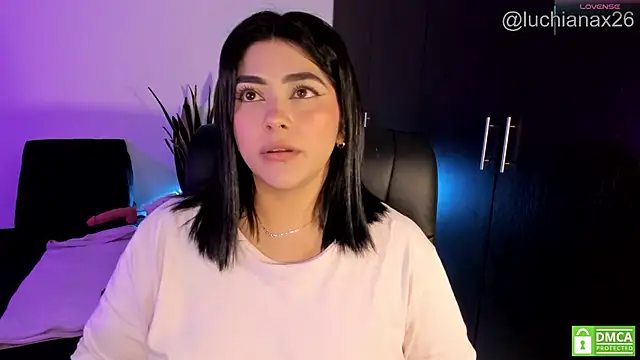lucy2606 stripchat live cam model