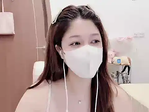 Sakura-20 stripchat live cam model