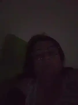 Emperatrizlady stripchat live cam model