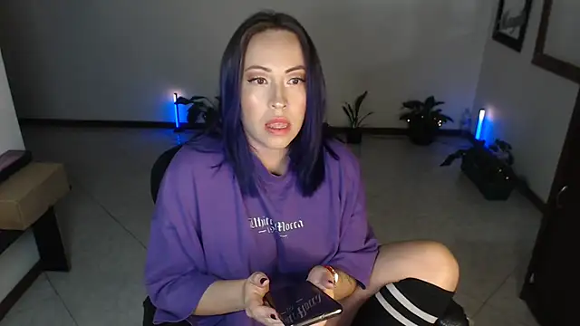 charlottezoe15 stripchat live cam model