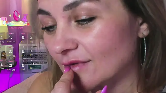 annasimonsj stripchat live cam model