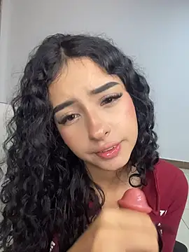 RosseMelody stripchat live cam model