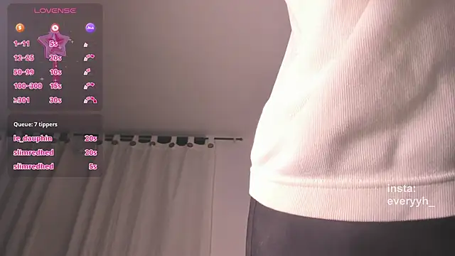 Sweet_poetryy stripchat live cam model