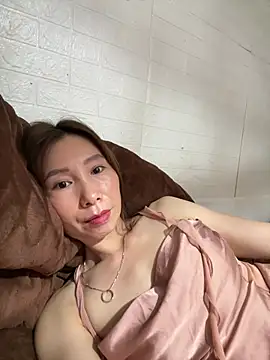 Adela-222 stripchat live cam model
