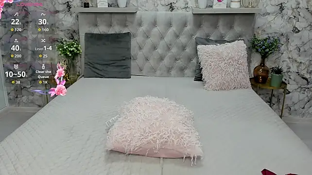 AniParadise stripchat live cam model