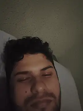 Rhbyu6yuu stripchat live cam model