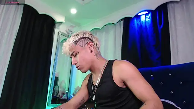 Sexys_Boys_Hot1 stripchat live cam model