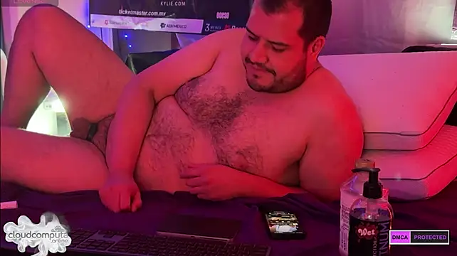 bearcloudcomputa stripchat live cam model
