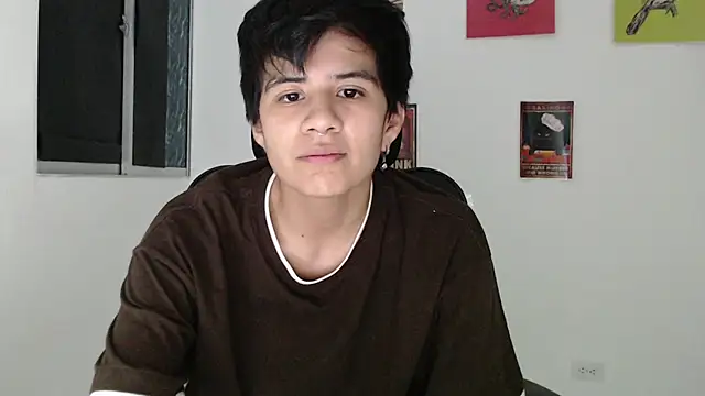 Dha_lia0 stripchat live cam model