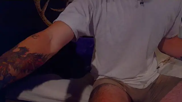 OGmailKnows stripchat live cam model