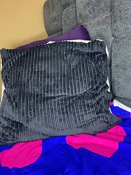 MilfBoobsxx stripchat live cam model