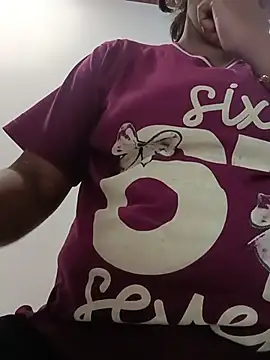 sexy-jaan stripchat live cam model