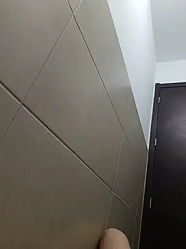 HuevoToro stripchat live cam model