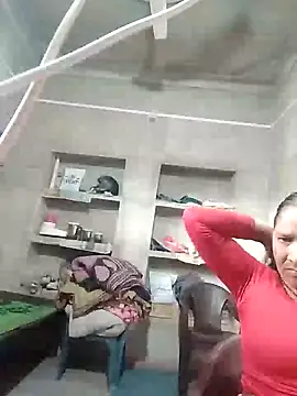 Loomaraj stripchat live cam model
