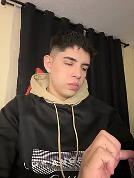 Johan_fire stripchat live cam model