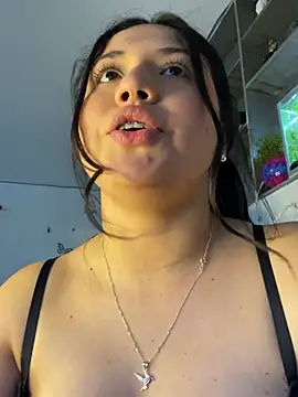 Zoe_lu stripchat live cam model