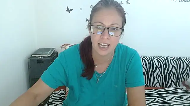 LadyHellene stripchat live cam model