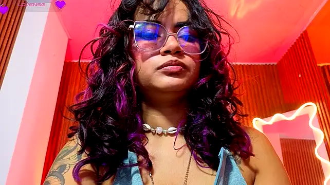 kristen_tay stripchat live cam model