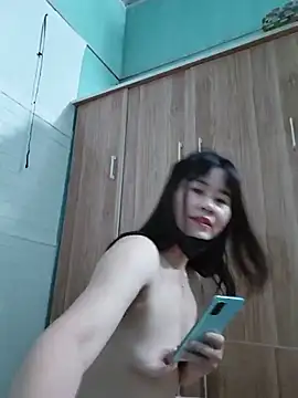 Singlemom69xx stripchat live cam model