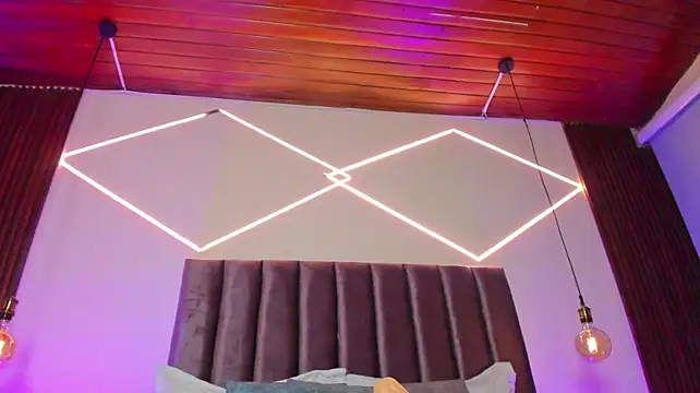 Sophia_turneer stripchat live cam model