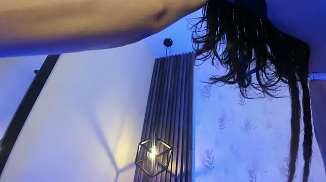 NahomyCarther stripchat live cam model