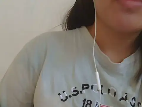 ChubbyButty stripchat live cam model