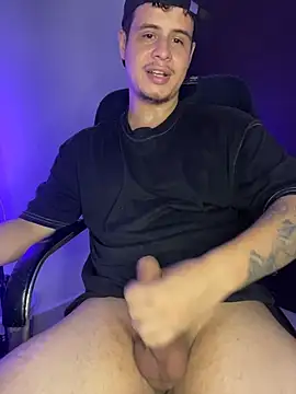 BjornSteel stripchat live cam model
