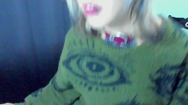 Akane-Mou stripchat live cam model