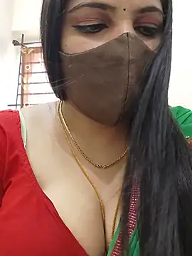 tamilrojaodi stripchat live cam model
