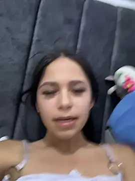 Paulas_sweet430 stripchat live cam model