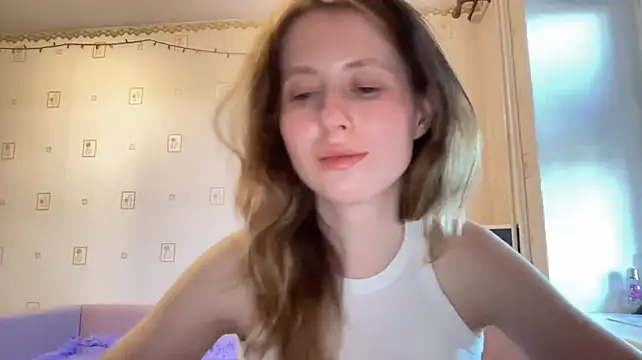 AlesiaGurevich stripchat live cam model
