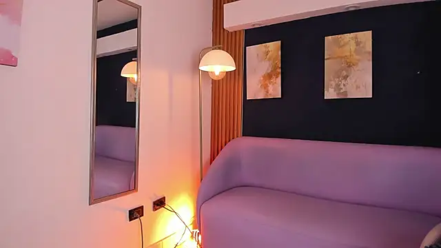 LumierNova stripchat live cam model