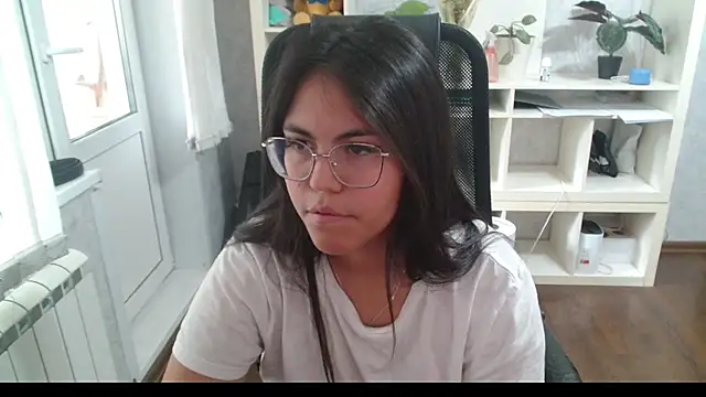 Anda_here stripchat live cam model