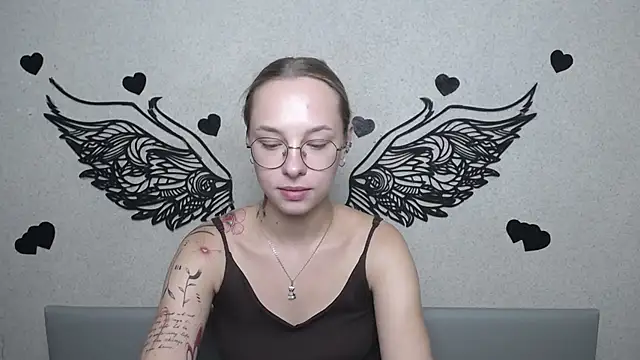 SteshaGlass stripchat live cam model