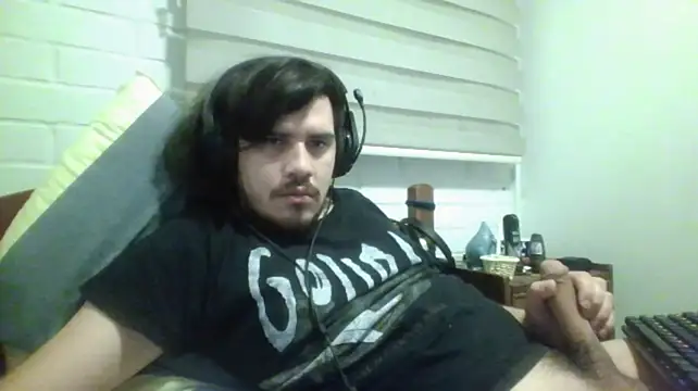 hung_weeb stripchat live cam model