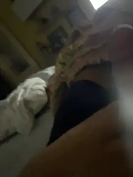 Babyj9898 stripchat live cam model