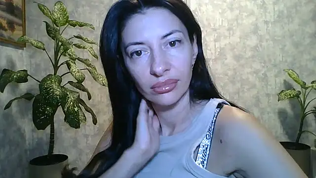 LissaBlossom stripchat live cam model