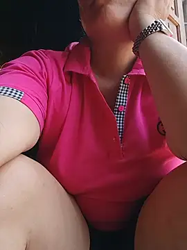 Lindxx-hott stripchat live cam model
