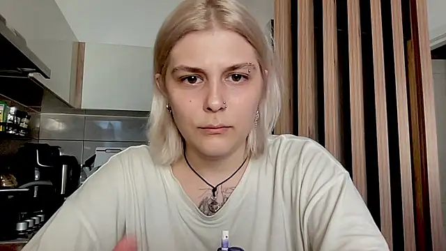 Ella_Bloom stripchat live cam model