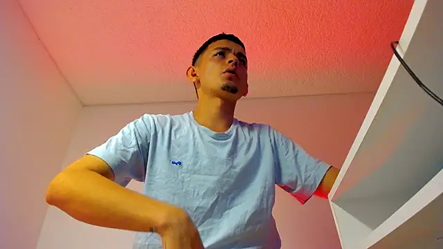 kobe_james07 stripchat live cam model